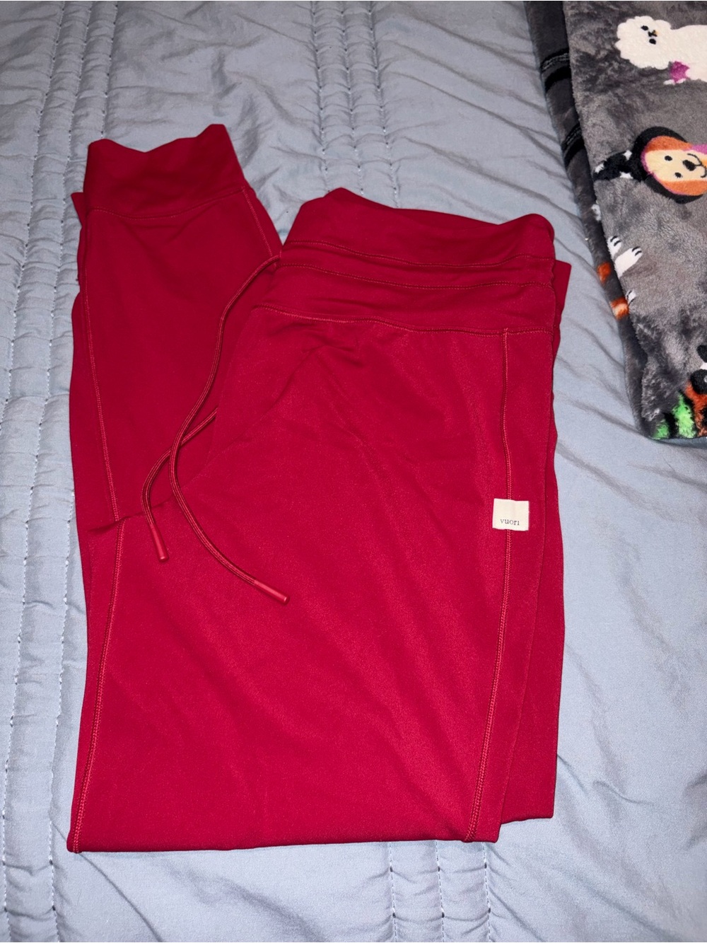 Vuori Red XL Jogger Bottoms
